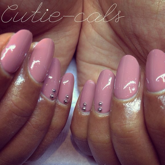 Calgel nails in Solihull by Charlotte